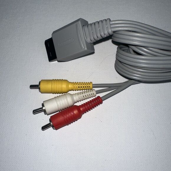 Nintendo Wii Replacement AV Cable Composite Video Audio Cord - Picture 2 of 16